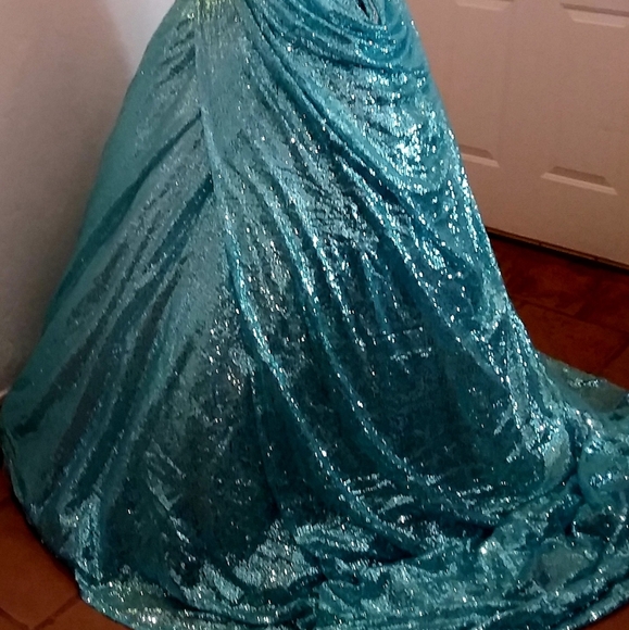 "WYNTER" Ocean Sequin Boho Wedding Ballgown Set - Picture 6 of 10